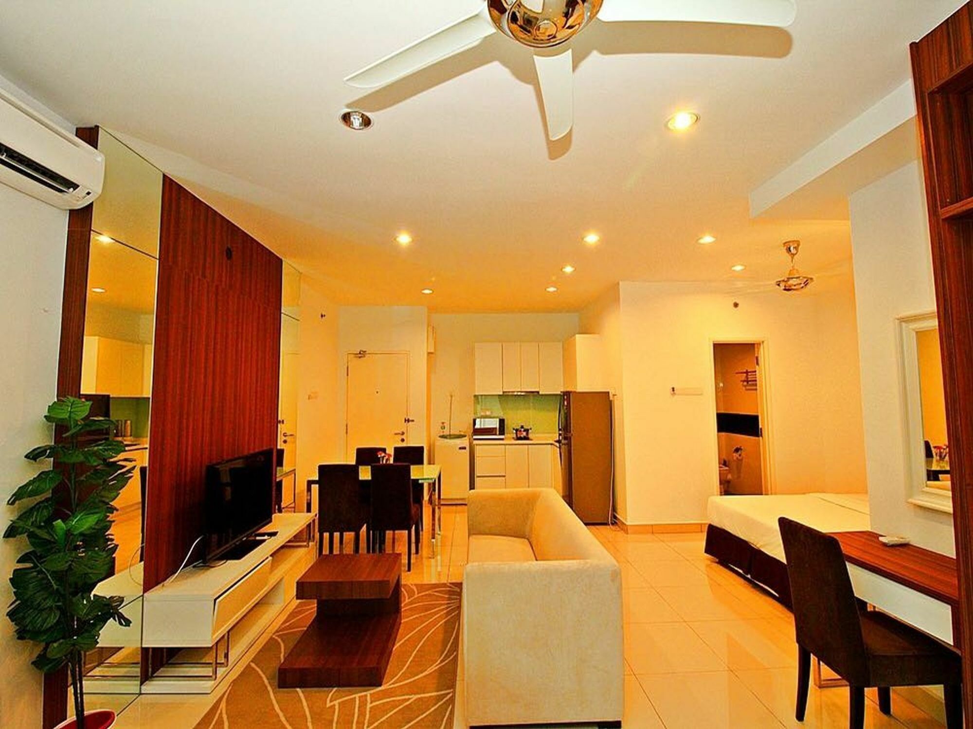 Mansion One Service Apartment George Town Exterior foto